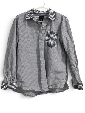 Jones New York Classic Blue and White Striped Women’s Shirt, Size Medium